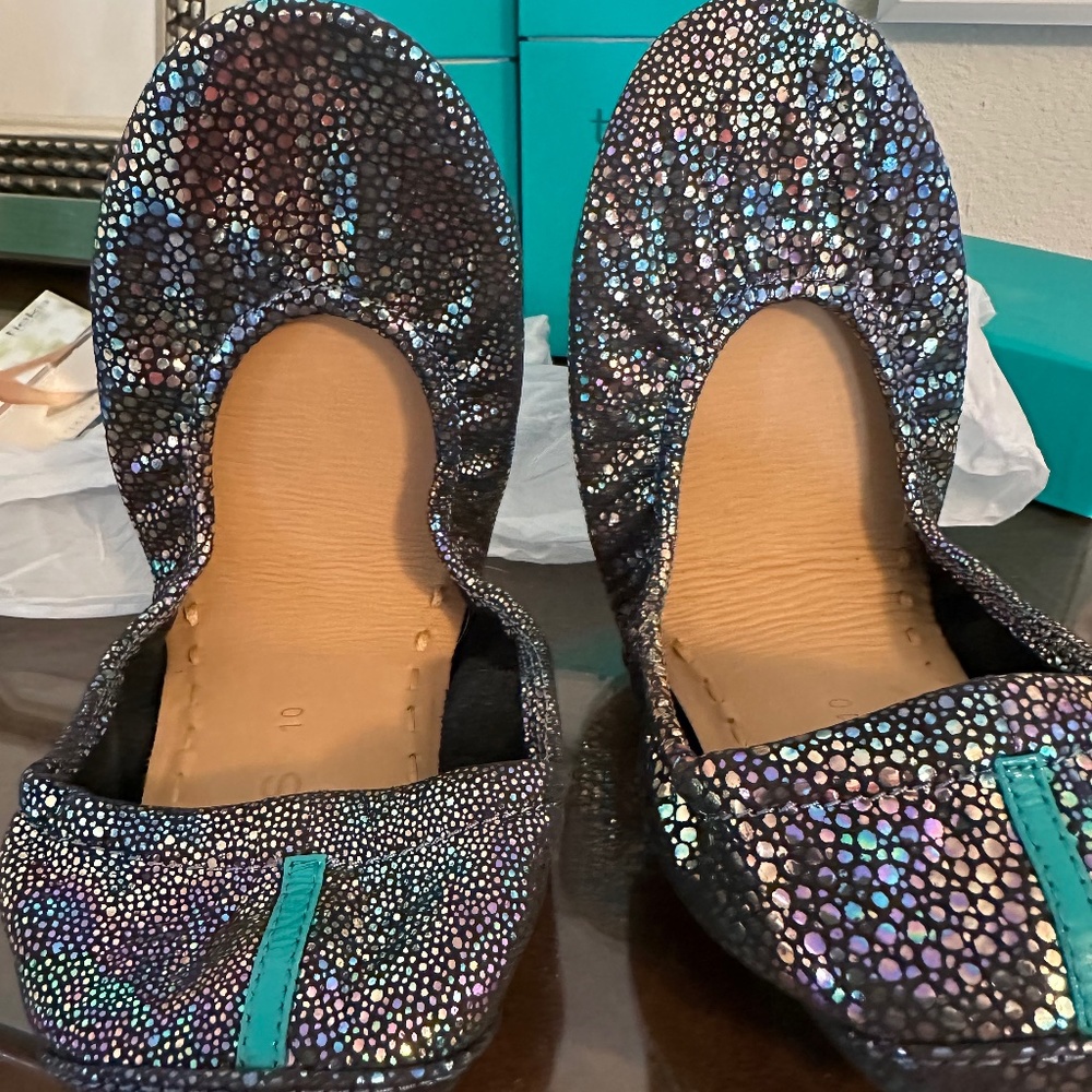 Magick Tieks size 10